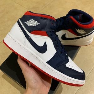 Air Jordan 1 Mid USA